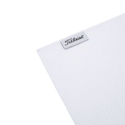 Titleist Players Microfibre Towel (2 Colours) -Golf Clubs Shop 1 fad12938 4f28 4840 826f 50569968cb34 700x700