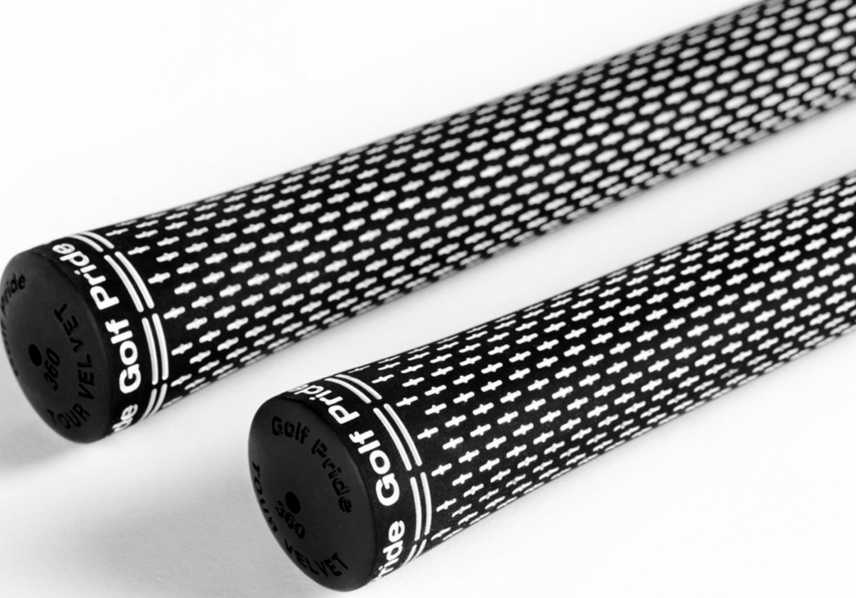 Golf Pride Tour Velvet 360 White Standard 0.6 Grip Round 1 Golf Pride Tour Velvet 360 White Standard 0.6 Grip Round